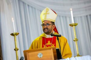 Bishop-Sipuka-Photo-Sheldon-Reddiar.jpg